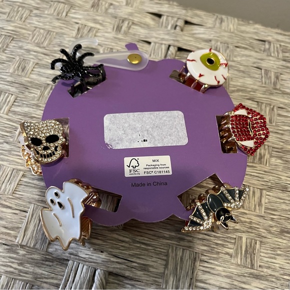 Piper K Halloween Rhinestone Hair Clips Set Eyeball Fangs Bat Skull Spider Ghost - Picture 4 of 4